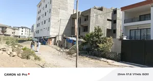 6bdrm Block of Flats in Akaky Kaliti for sale