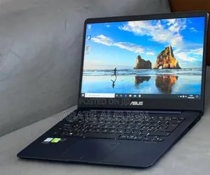 New Laptop Asus 16GB Intel Core I7 SSD 512GB