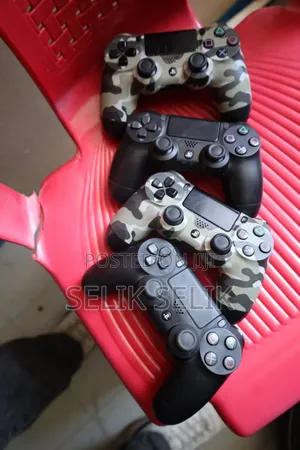 Playstation 4 Joystick (ፒኤስ 4 ጆይስቲክ)