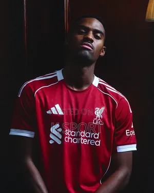 Liverpool Home Kit Middum Size