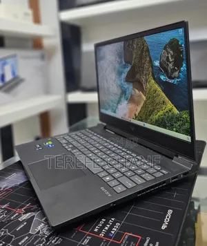 New Laptop HP Victus 16 16GB Intel Core I7 SSD 1T