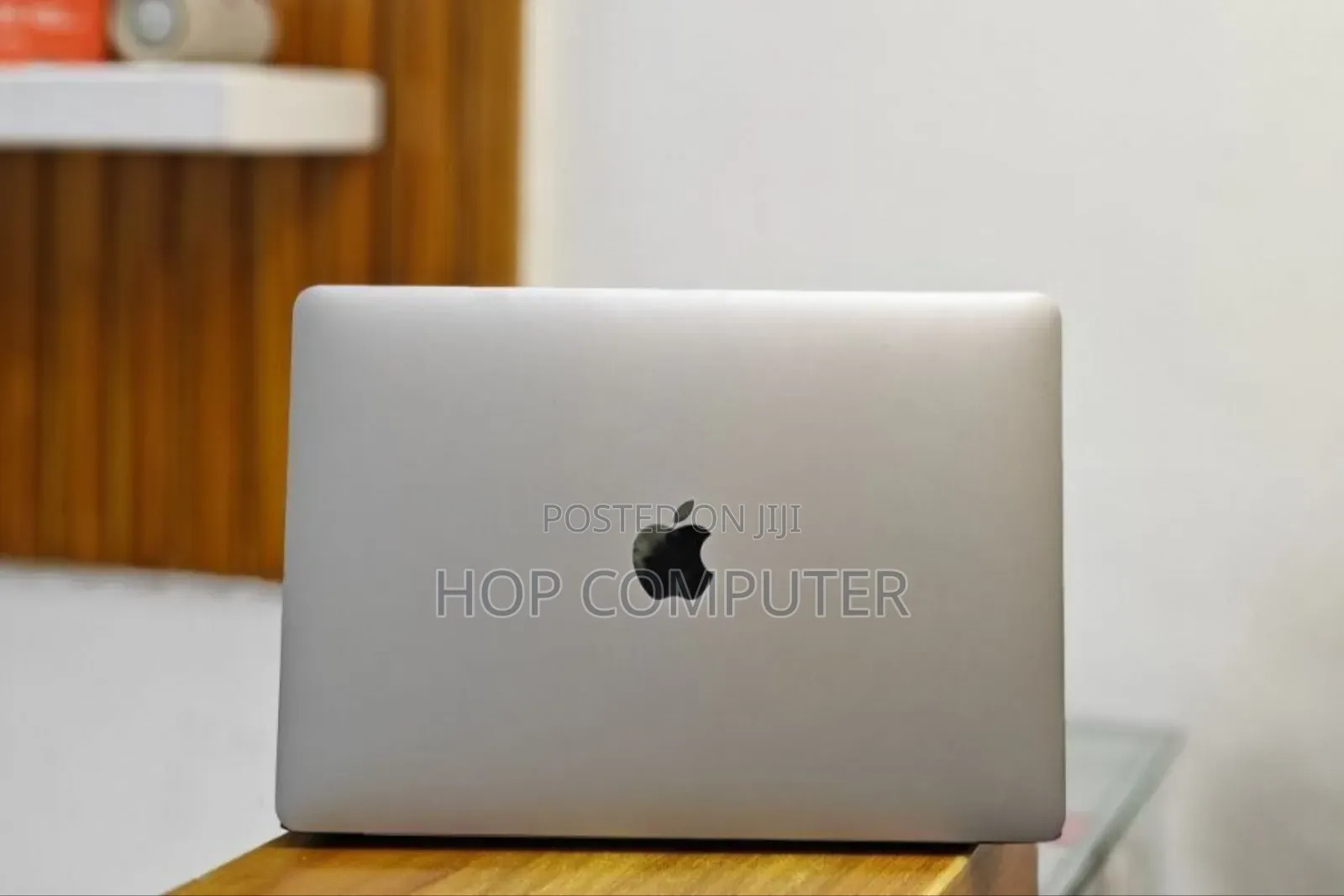 New Laptop Apple MacBook Air 2020 M1 8GB Apple M1 SSD 256GB