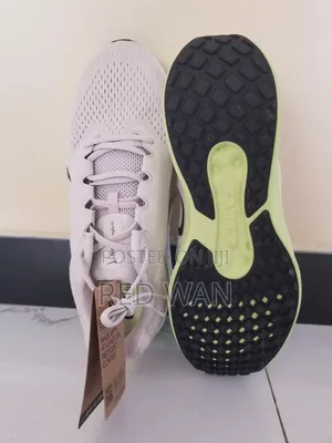 Original Nike Winflo 11, New From the Us, Retail Price $110.