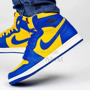 Nike Air Jordan 1 Retro Hi 'Yellow Reverse Laney' Men's Shoes