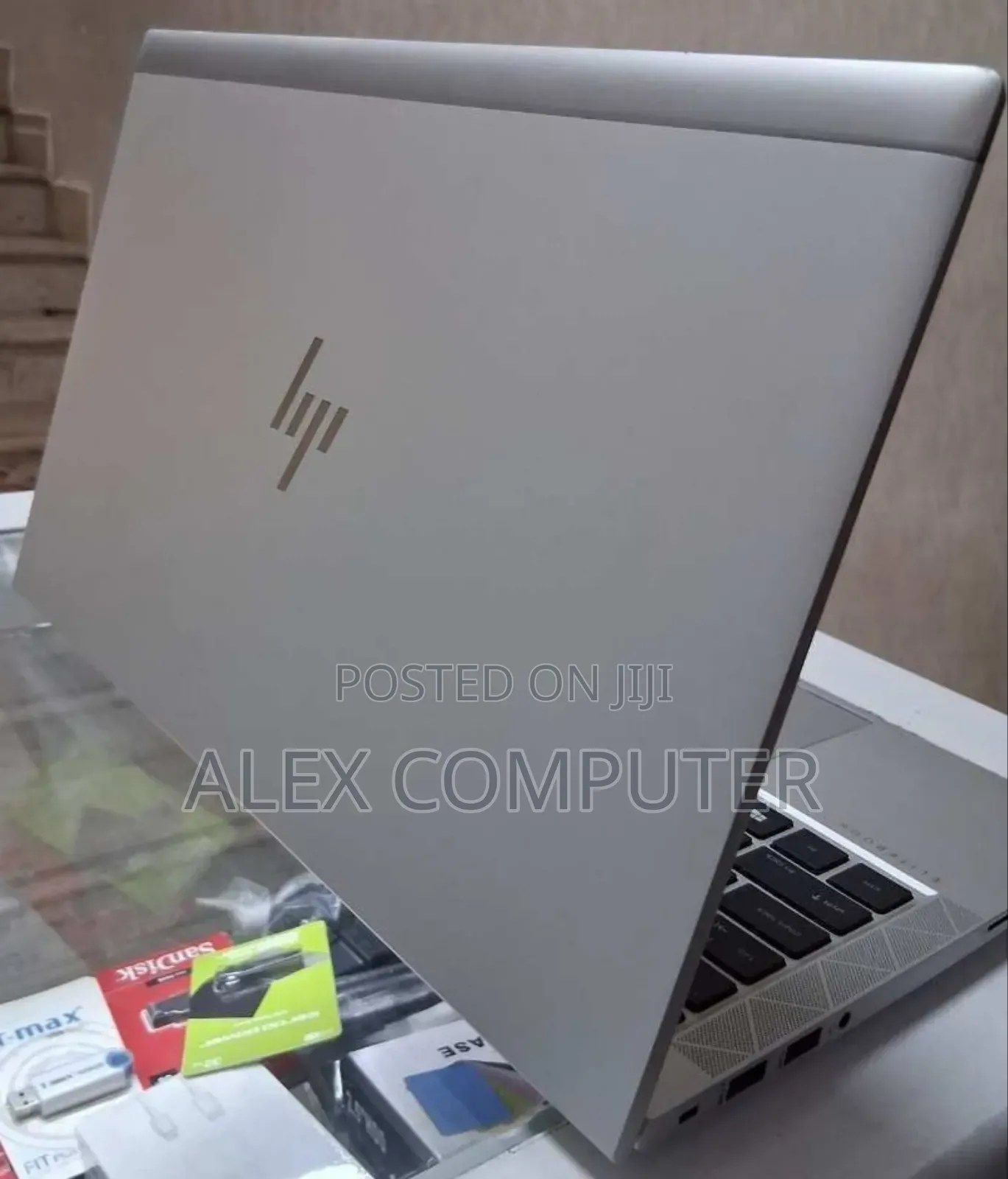 New Laptop HP EliteBook 840 G8 16GB Intel Core I7 SSD 512GB