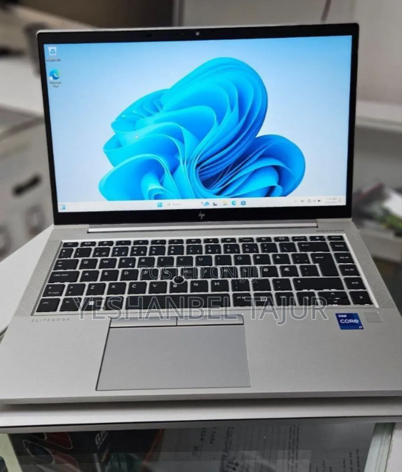 New Laptop HP EliteBook 830 G8 16GB Intel Core I7 SSD 512GB