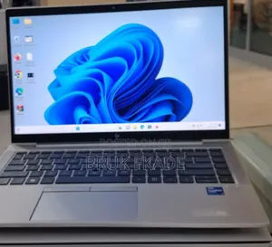 New Laptop HP EliteBook 840 G8 8GB Intel Core I7 SSD 512GB