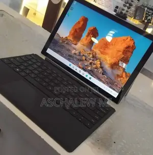 New Laptop Microsoft Surface Pro 7 16GB Intel Core I7 SSD 256GB
