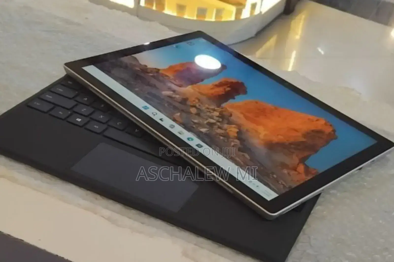 New Laptop Microsoft Surface Pro 7 16GB Intel Core I7 SSD 256GB