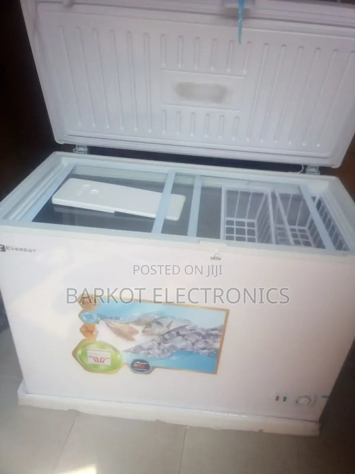 Everst Chest Freezer Model Cer 430l Brand New