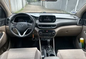 Hyundai Tucson 2019 White