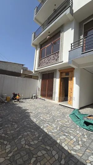 10bdrm House in Lebu, Nifas Silk-Lafto for sale