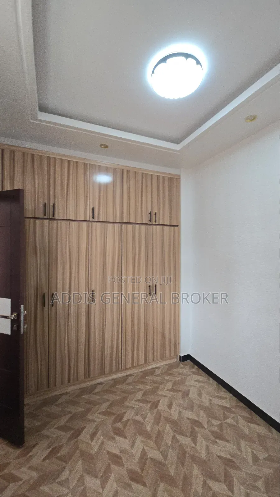 10bdrm House in Lebu, Nifas Silk-Lafto for sale