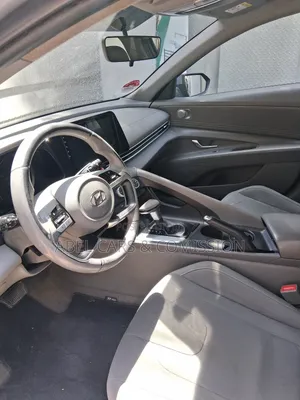 Hyundai Elantra For Rent 2021