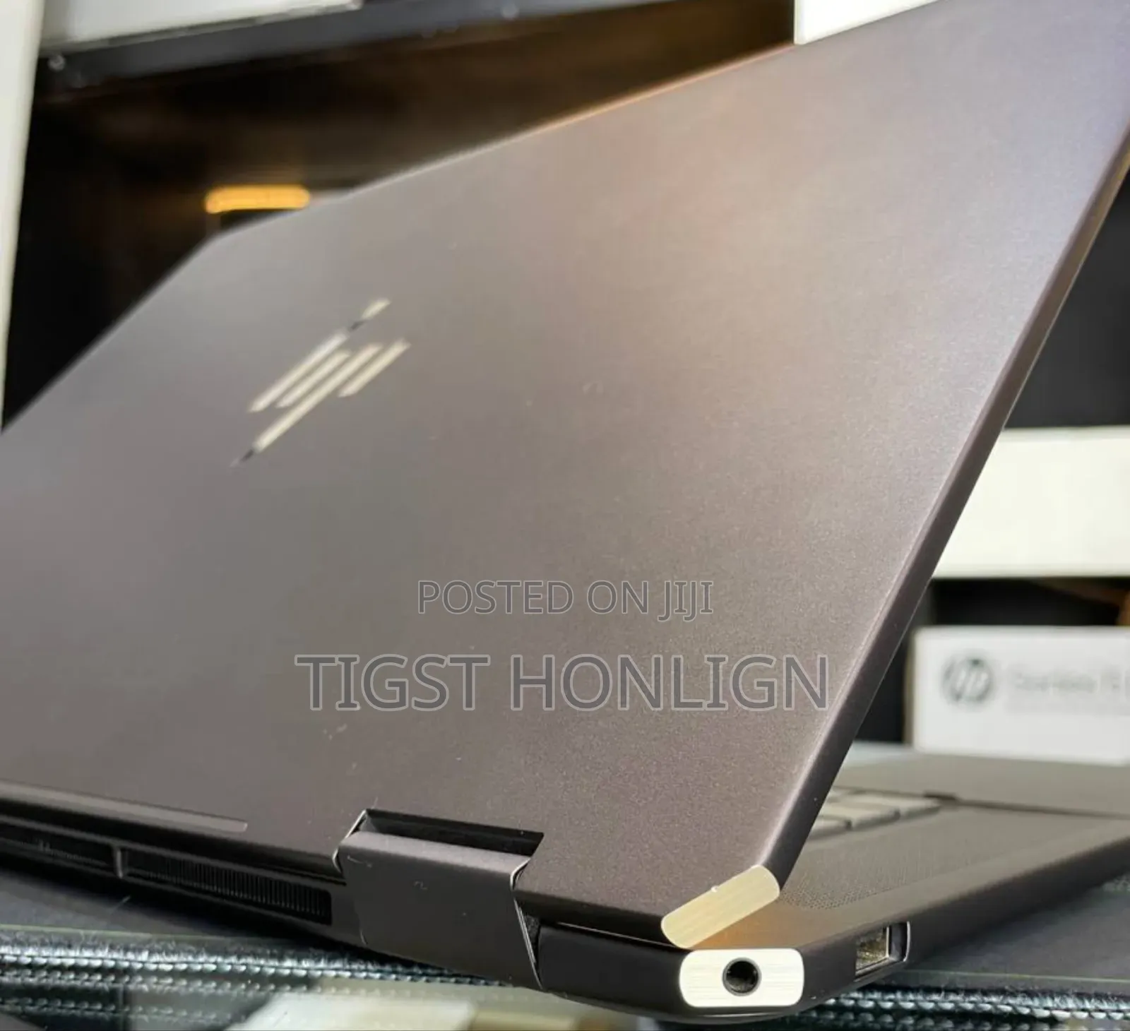 New Laptop HP Spectra 13 16GB Intel Core Ultra 7 SSD 1T