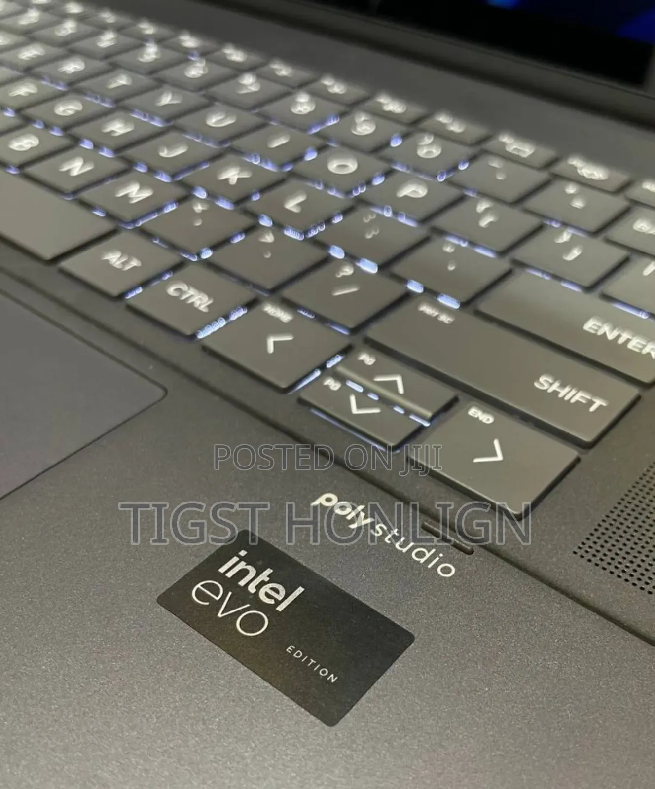 New Laptop HP Spectra 13 16GB Intel Core Ultra 7 SSD 1T