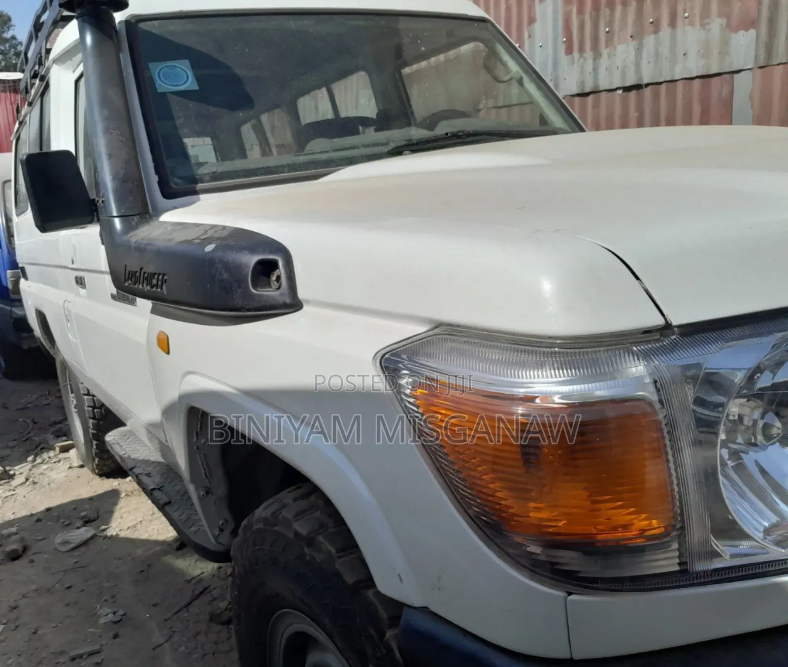 Toyota Land Cruiser 2009 White