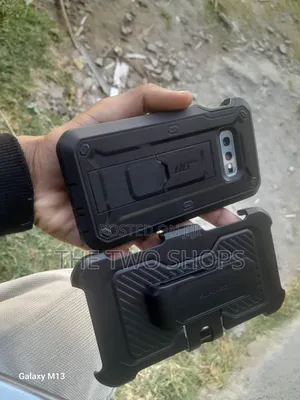 New Samsung Galaxy S10e 128 GB Silver