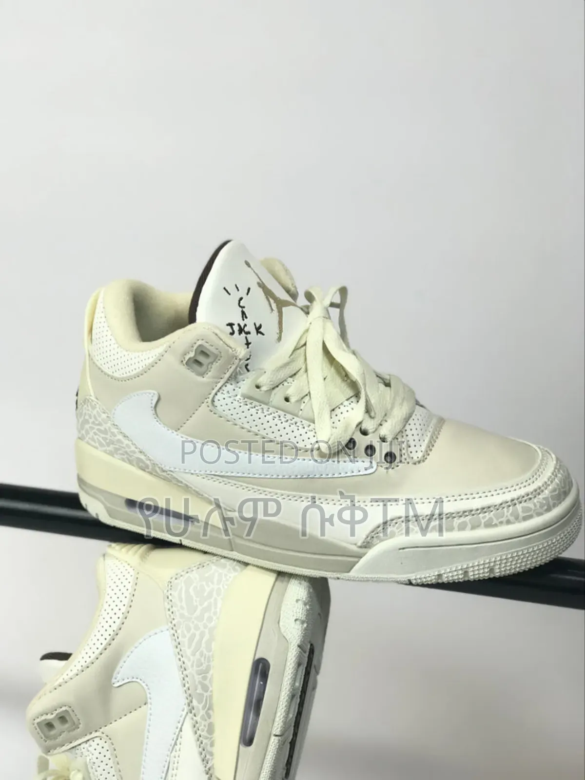 Air Jordan 3 Retro X Travis Scott 'Sail/Pale Ivory' Mid Men's Shoes