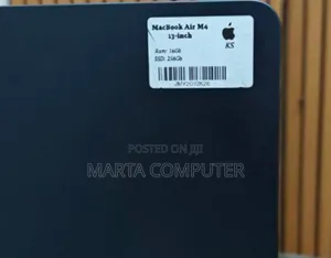 New Laptop Apple MacBook Air 2025 M4 13-Inch 16GB Apple M4 SSD 256GB