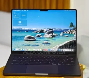 New Apple MacBook Pro 2023 M3 14-Inch 18GB Apple M3 Pro SSD 512GB