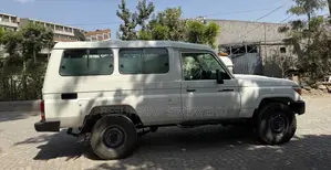 Toyota Land Cruiser 76 Series 2014 White