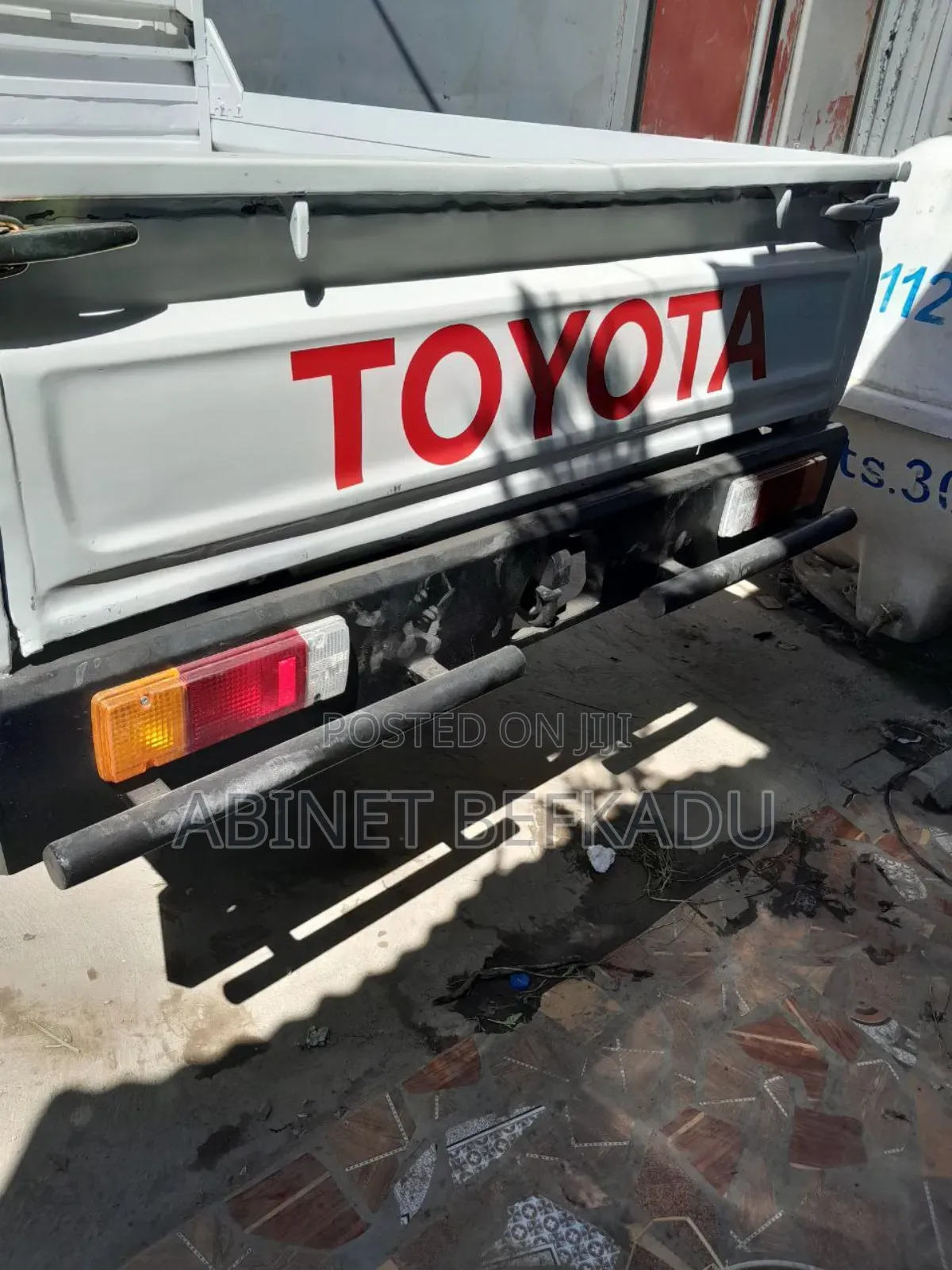 Toyota Mark II 1998 White