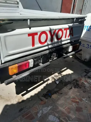 Toyota Mark II 1998 White