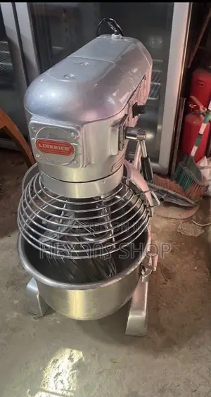 B20 Cake Mixer / የኬክ ሚክሰር