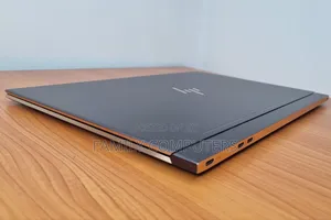 New Laptop HP Spectre 14 8GB Intel Core I5 SSD 256GB