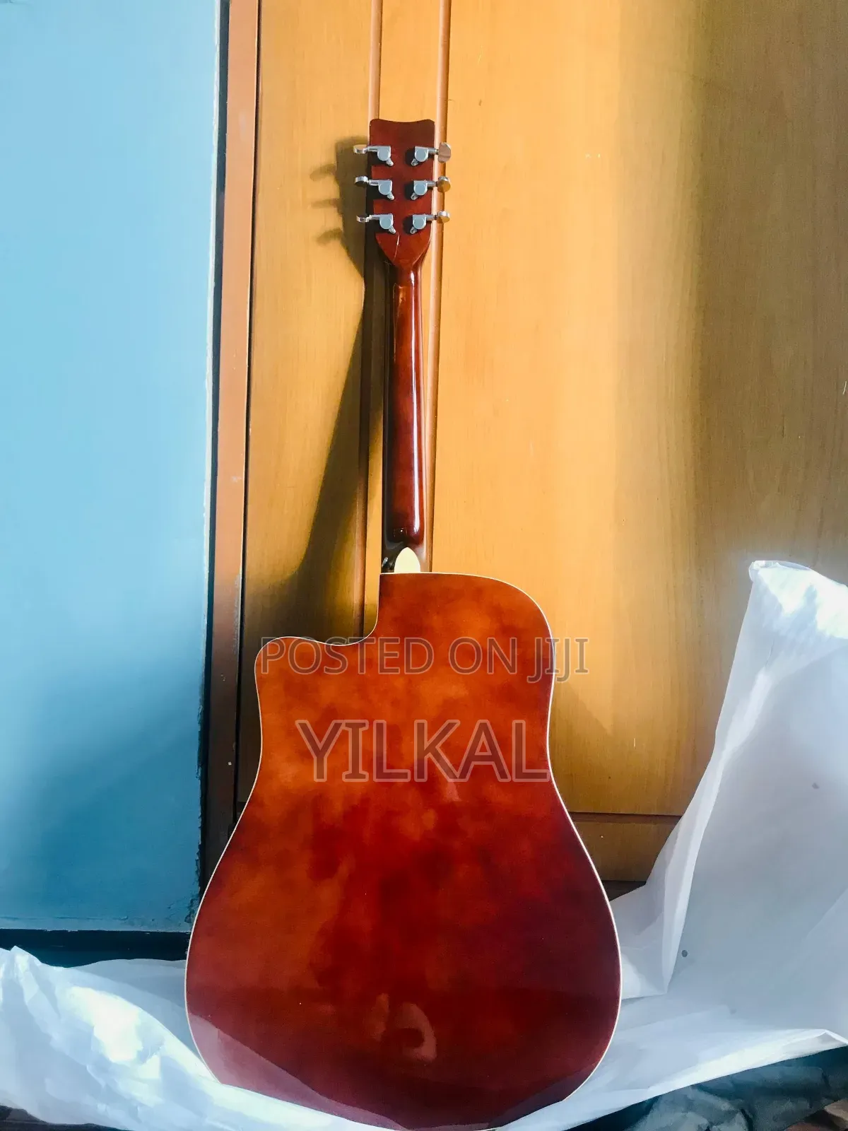 Yamaha F6000 Genuine Guitar