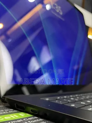 New Laptop Microsoft Surface 16GB Intel Core I7 SSD 512GB