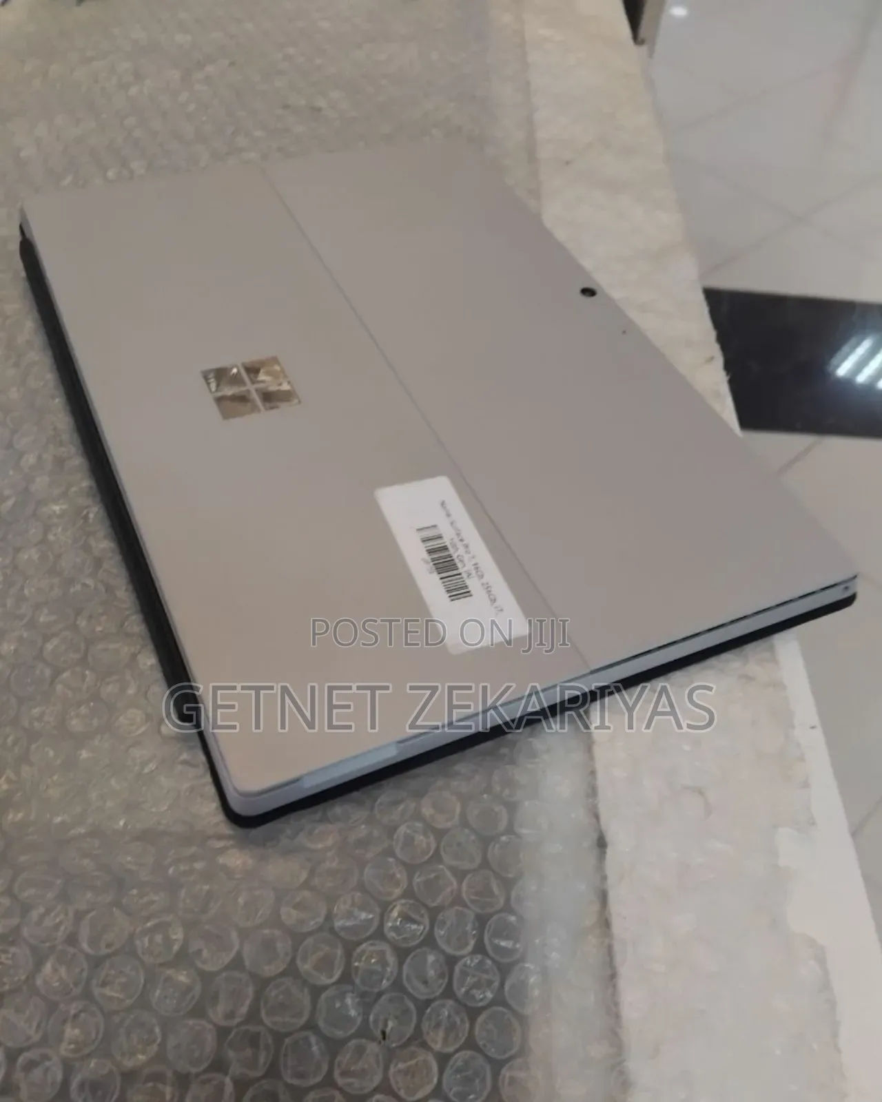 New Laptop Microsoft Surface Pro 7 16GB Intel Core I7 SSD 256GB