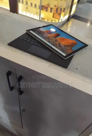 New Laptop Microsoft Surface Pro 7 16GB Intel Core I7 SSD 256GB