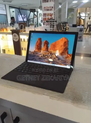 New Laptop Microsoft Surface Pro 7 16GB Intel Core I7 SSD 256GB