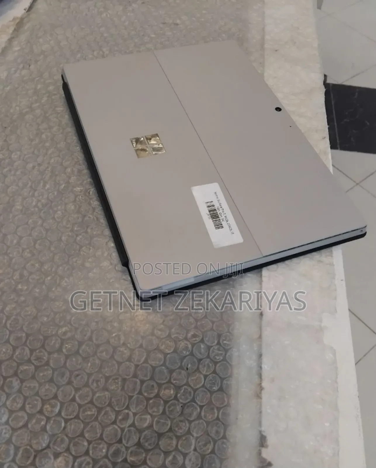 New Laptop Microsoft Surface Pro 7 16GB Intel Core I7 SSD 256GB