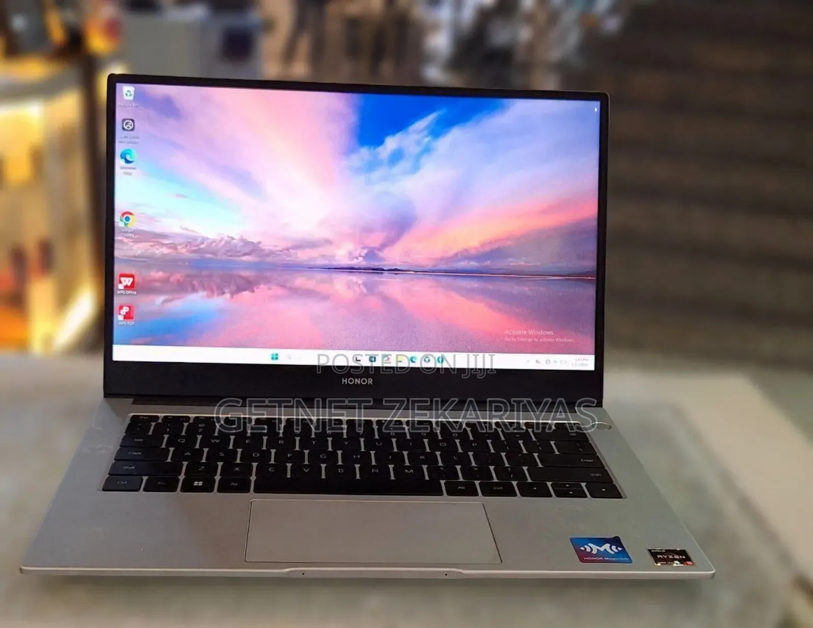 New Laptop Howard 8GB AMD Ryzen 7 SSD 512GB