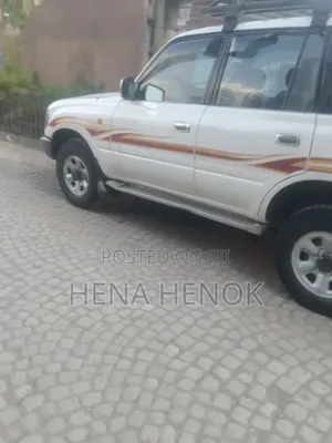 Toyota Land Cruiser 80 Wagon 1992 White