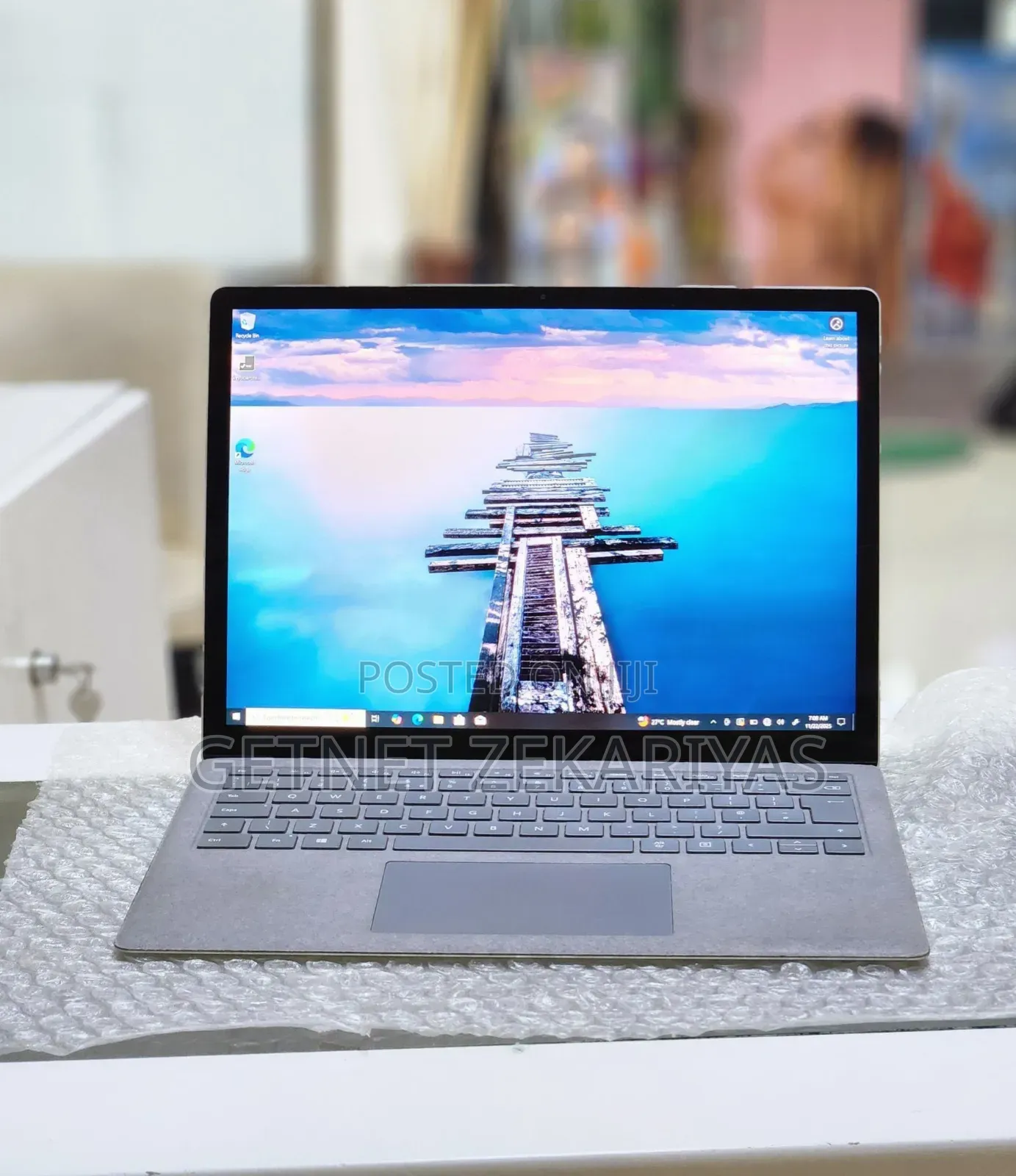 New Laptop Microsoft Surface 8GB Intel Core I5 SSD 512GB