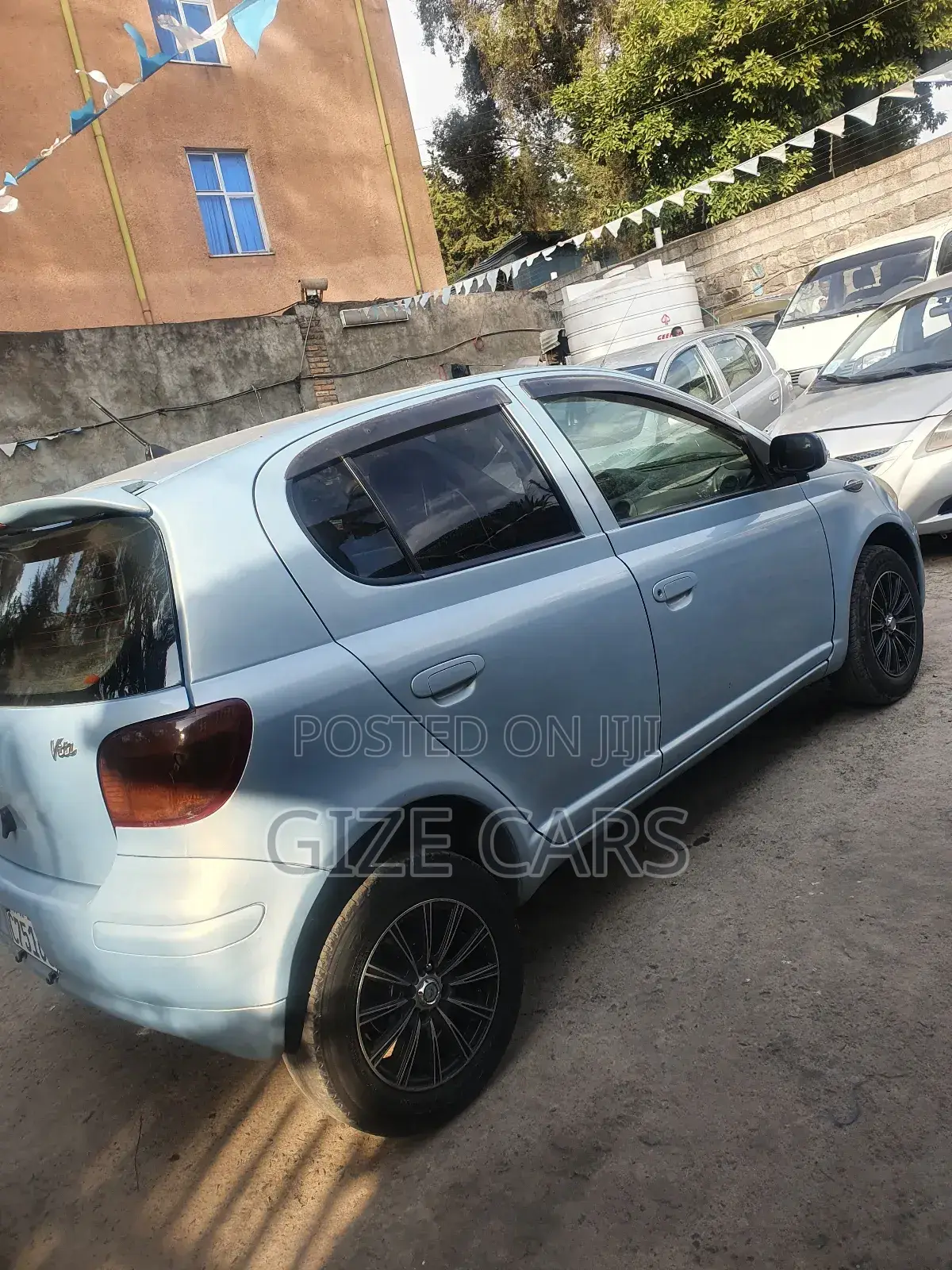 Toyota Vitz 2004 Blue