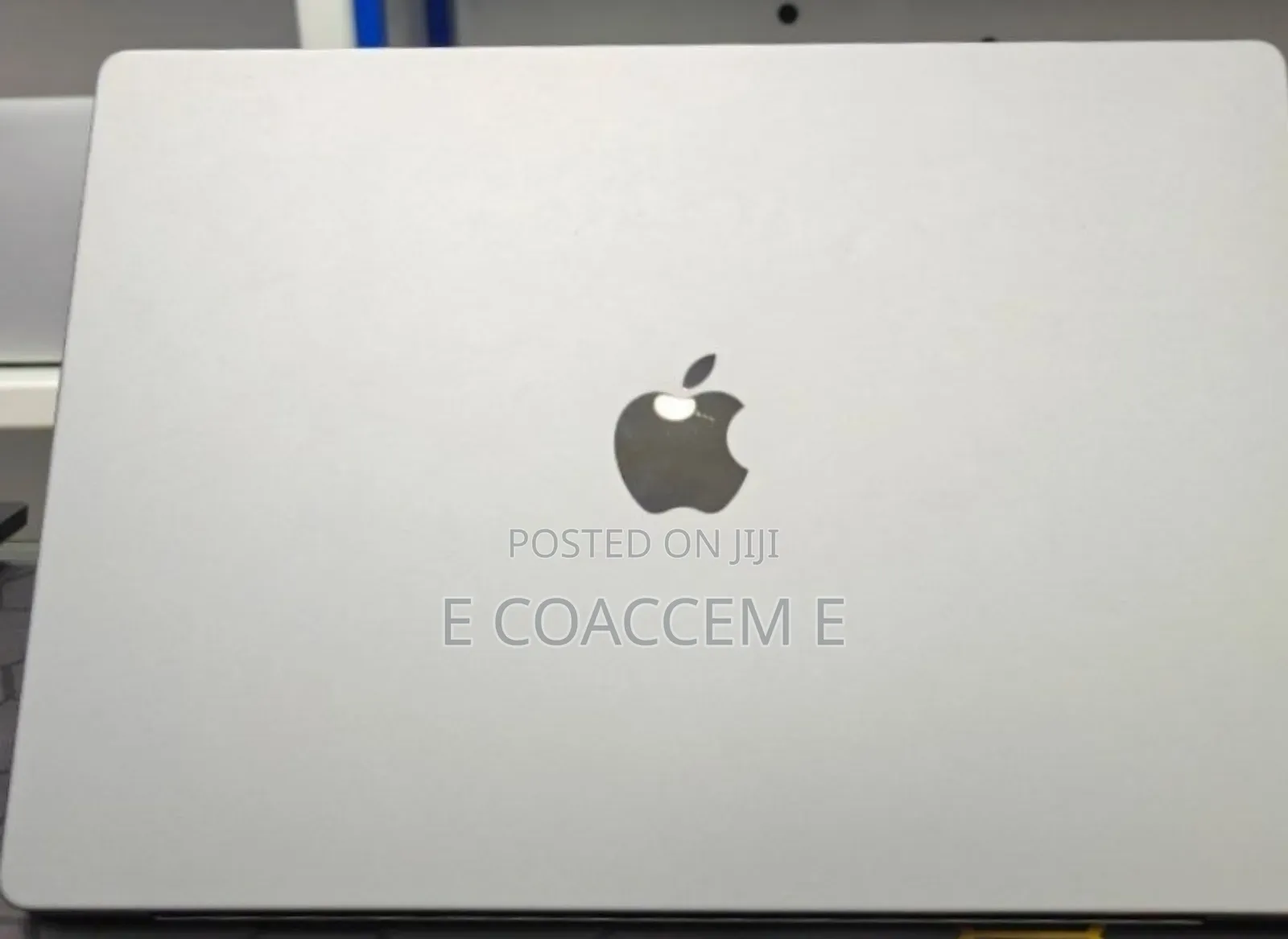 New Laptop Apple MacBook 16GB Apple M1 Pro SSD 512GB