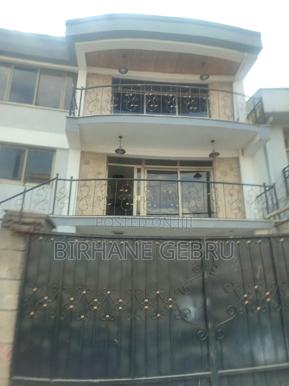 17bdrm House in G+2 House, Bole for rent