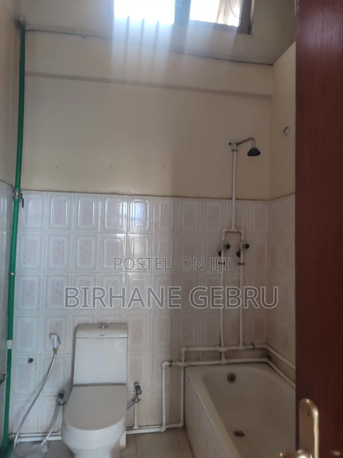 17bdrm House in G+2 House, Bole for rent