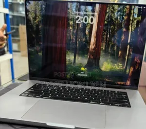 New Laptop Apple MacBook Pro 16GB Apple M1 Pro SSD 512GB