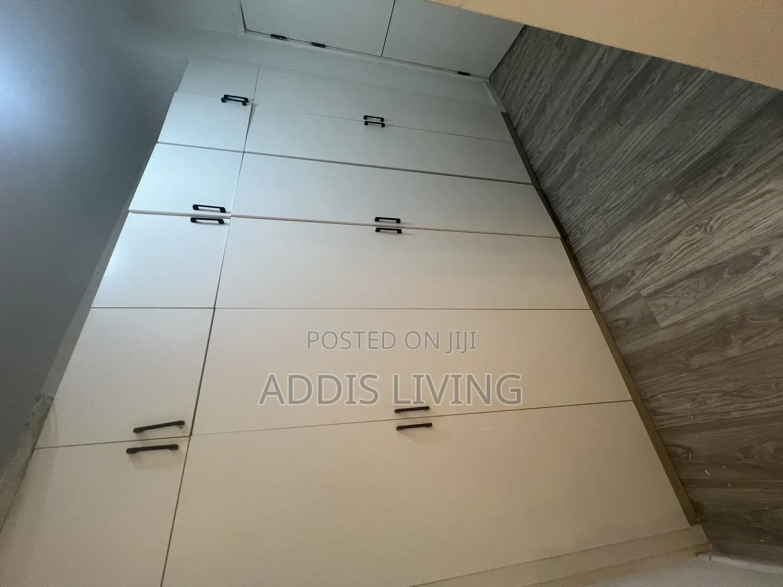Furnished 3bdrm Apartment in Bole for rent