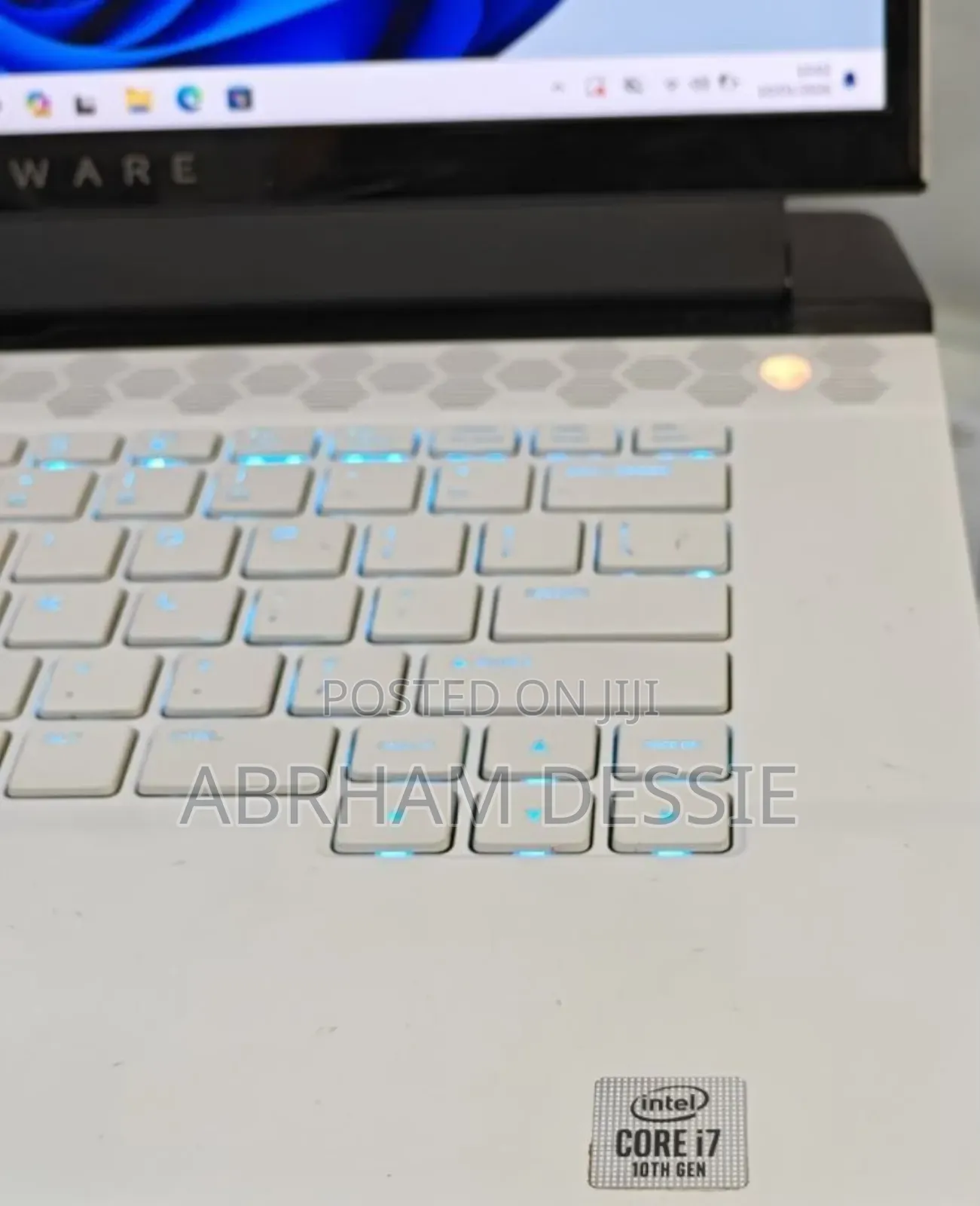 New Laptop Alienware Area-51m 16GB Intel Core I7 SSD 512GB