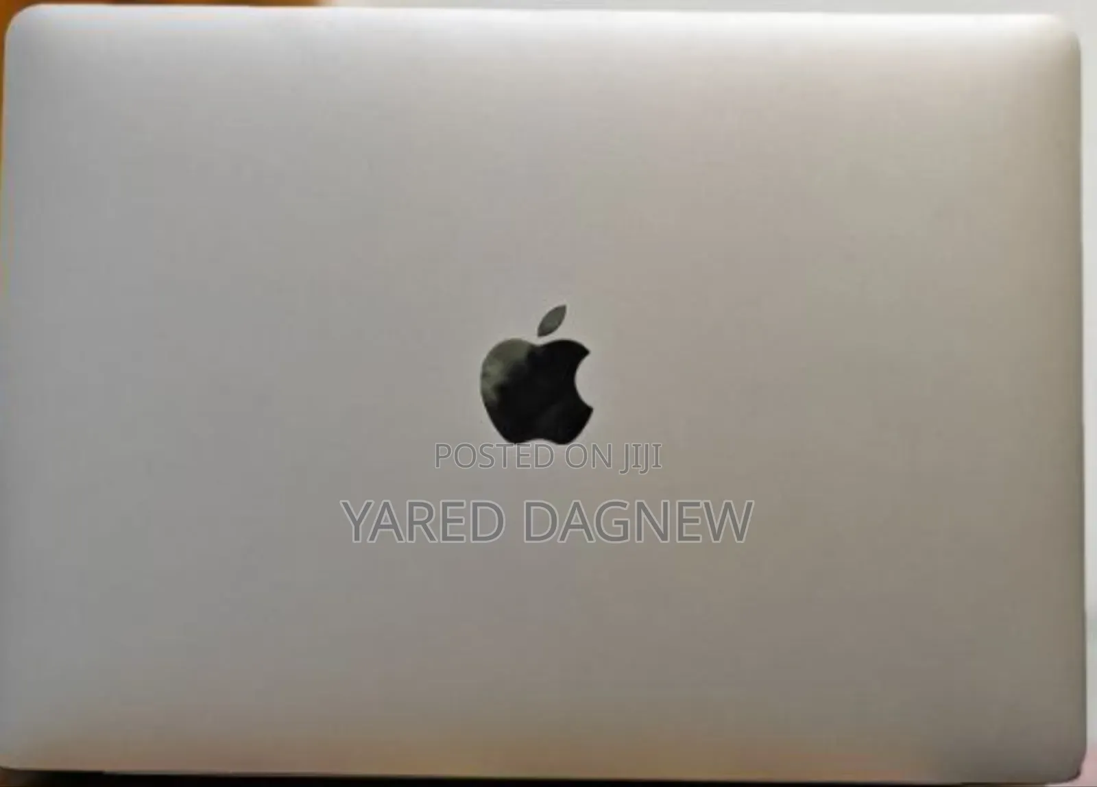 New Laptop Apple MacBook Air 2020 M1 8GB Apple M1 SSD 256GB