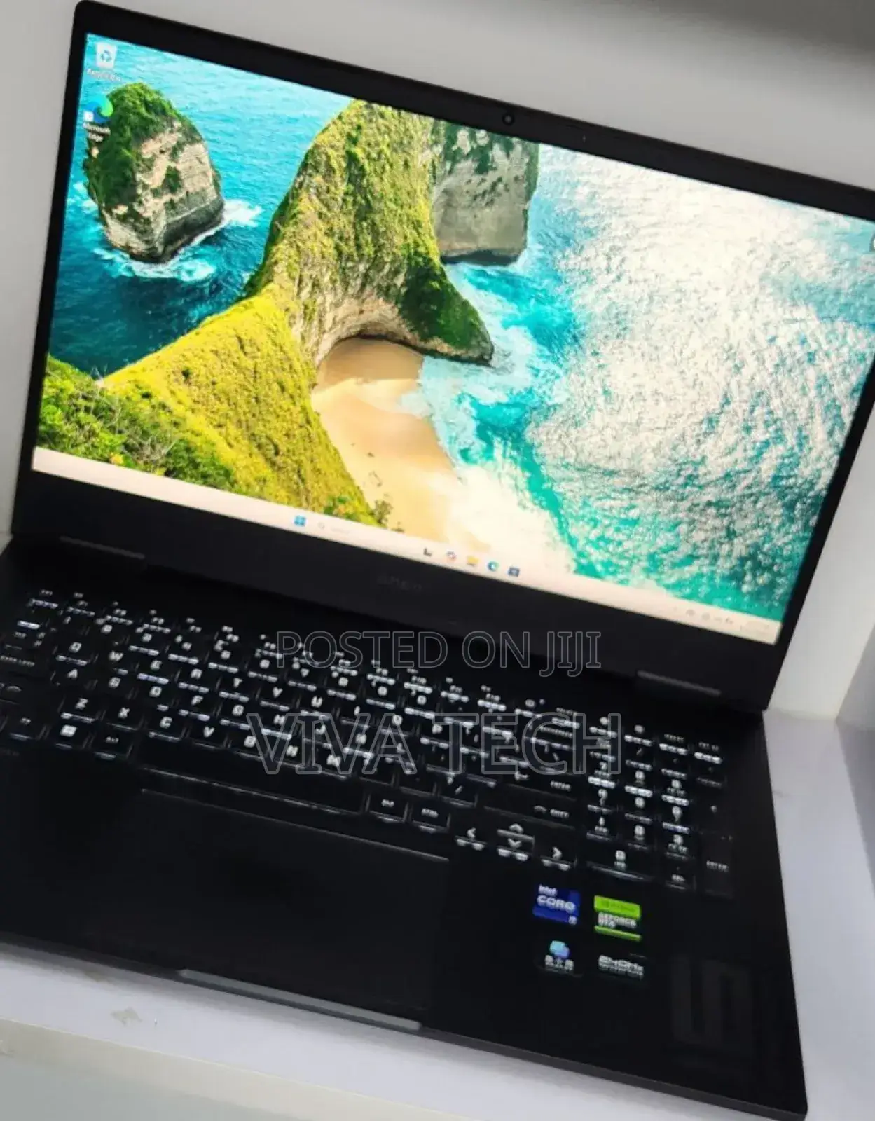 New Laptop HP Omen 15 16GB Intel Core I9 SSD 512GB
