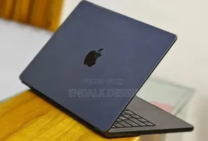 New Apple MacBook Pro 2023 M3 14-Inch 18GB Apple M3 Pro SSD 512GB