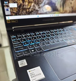 New Laptop Acer Predator Helios 300 16GB Intel Core I7 SSD 512GB